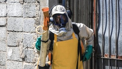 Ponad 7 tys. zakażonych w Chinach. Polski MSZ wydał ostrzeżenie 