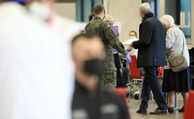 Ponad dwa miliony osób w Polsce przyjęło dwie dawki szczepionki na koronawirusa 