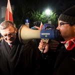 Ponad dwa tysiące osób protestowało przed Sejmem, dziennikarzy wyproszono z budynku