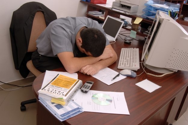 Ponad połowa pracujących Polaków twierdzi , że jest zmęczona i nie odczuwa satysfakcji z pracy /&copy; Bauer