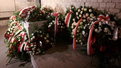 Ponowny pochówek pary prezydenckiej. "Pamięć o nich w tym miejscu jest nakazem historii"