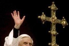 Pontyfikat papieża Benedykta XVI w obiektywie
