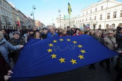 Popieramy Ukrainę. Manifestacja w  Warszawie