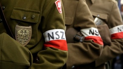 Popiersia „Zapory” i „Lalka”