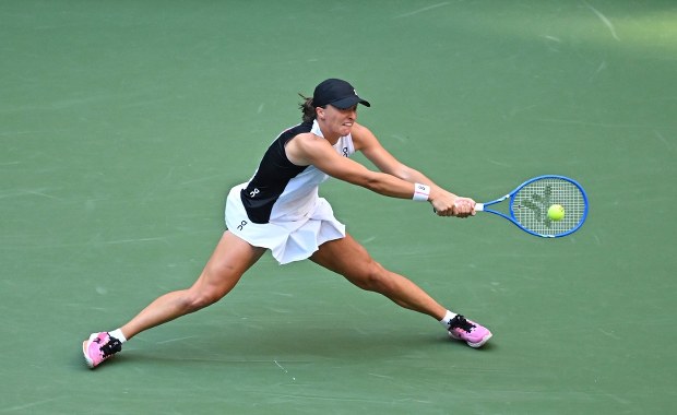 Popis Świątek w pojedynku o finał. Młoda rywalka pokazała ambicję