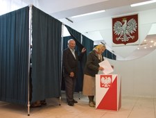 Popowodziowa gmina Wilków głosuje