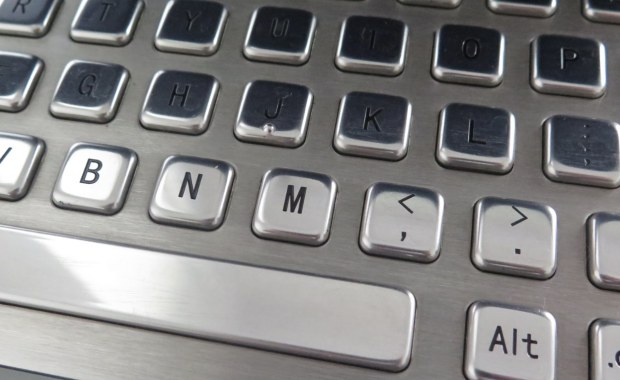 Poprawna pisownia zwiększa szanse na podbicie kobiecych serc