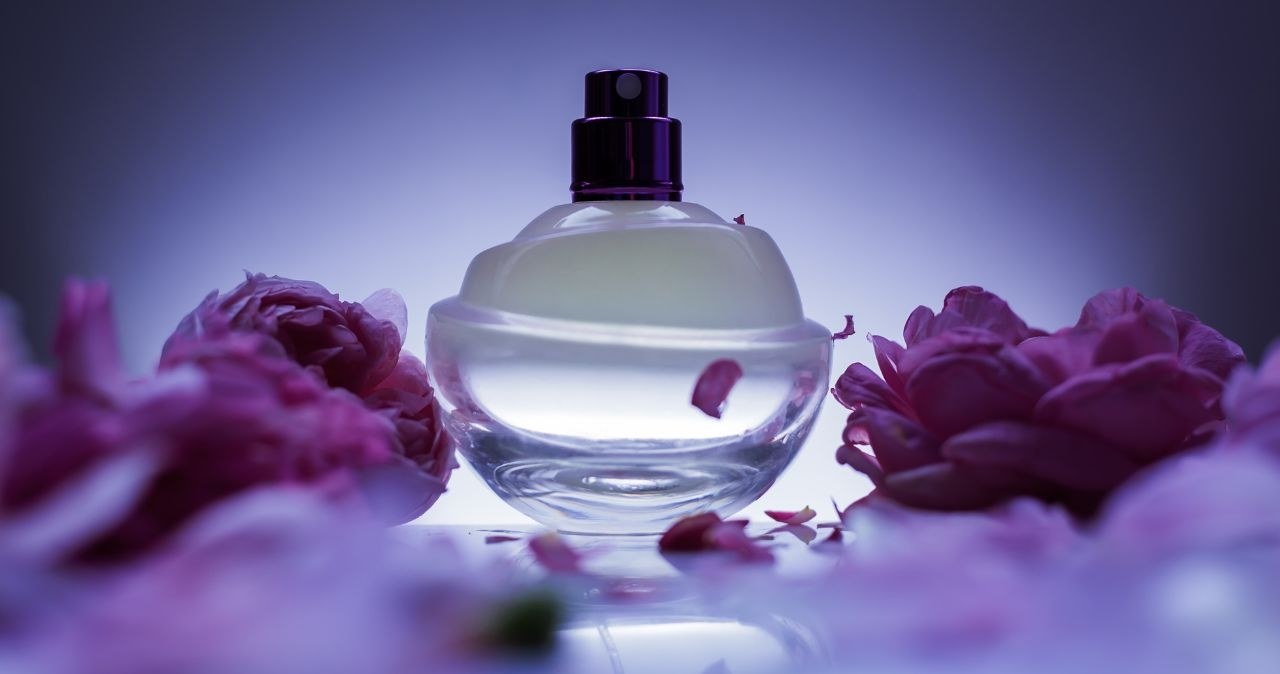 Popularne perfumy o 80% taniej w Biedronce! /adobestock /INTERIA.PL