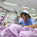 Popularne ubrania mogą szkodzić. Chemikalia atakują ważny układ