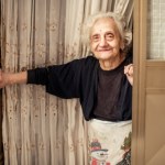 Popularne w domach naszych babć. Dziś ludzie za metr płacą krocie