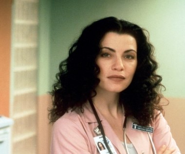 Popularność przyniosła Margulies rola w szpitalnym dramacie "Ostry dyżur", w którym w latach 1994-2000 wcielała się w postać pielęgniarki Carol Hathaway. Jej postać opuściła serial, zamieszkując z doktorem Dougiem Rossem, którego - zanim odszedł z "Ostrego dyżuru", grał George Clooney.

"Zostawiłam Carol w najlepszym momencie. To nie mogło skończyć się lepiej" - mówiła aktorka, której nie udało się namówić do powrotu w ostatnim sezonie show.  Producenci nie przekonali jej nawet rekordową gażą - 27 milionów dolarów. 




  