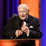 Popularny jak Beyonce. Ma prawie 100 lat i dowcip ostry jak brzytwa