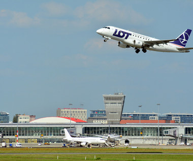 Popyt na loty do Warszawy wzrósł o 339 proc. Wszystko z jednego powodu