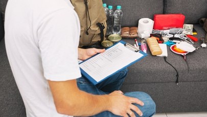 Poradnik kryzysowy w twojej skrzynce pocztowej. Od kiedy?