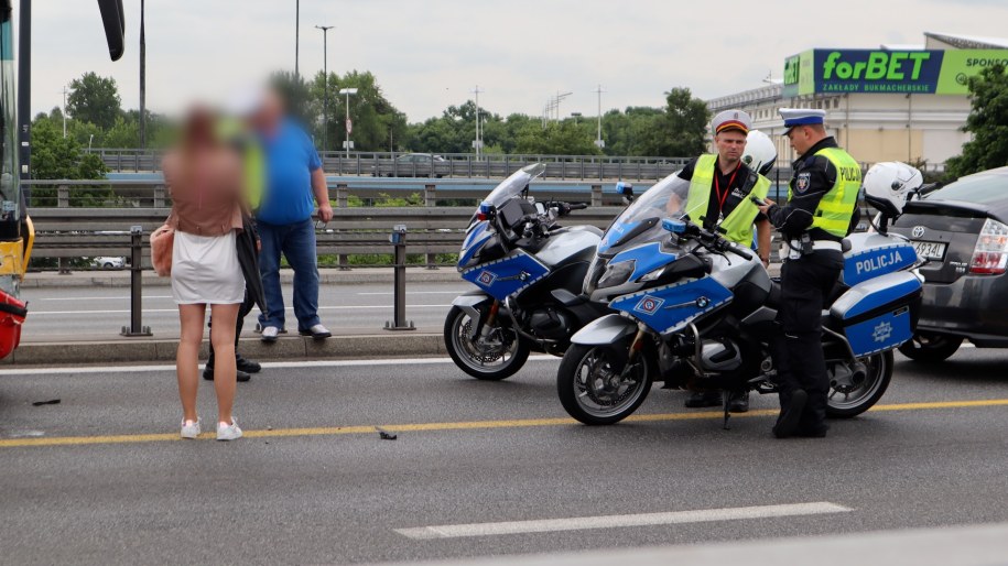 Poranna kolizja w Warszawie /Piotr Szydłowski /RMF FM