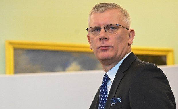 Porażka kancelarii premiera. Sławomir Cenckiewicz ma powody do radości