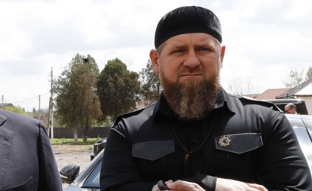 Porażka Rosjan pod Charkowem. Ramzan Kadyrow krytykuje resort obrony