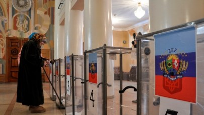 Poroszenko: Wybory w Donbasie to farsa pod lufą karabinów