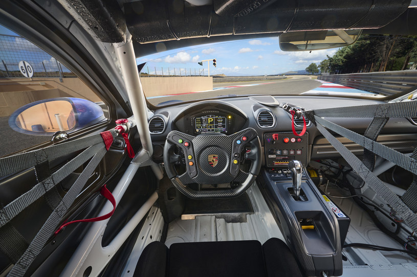 Porsche 718 Cayman GT4 RS Clubsport /Informacja prasowa