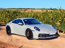 Porsche 911 (992). Zaskakująco nowa legenda