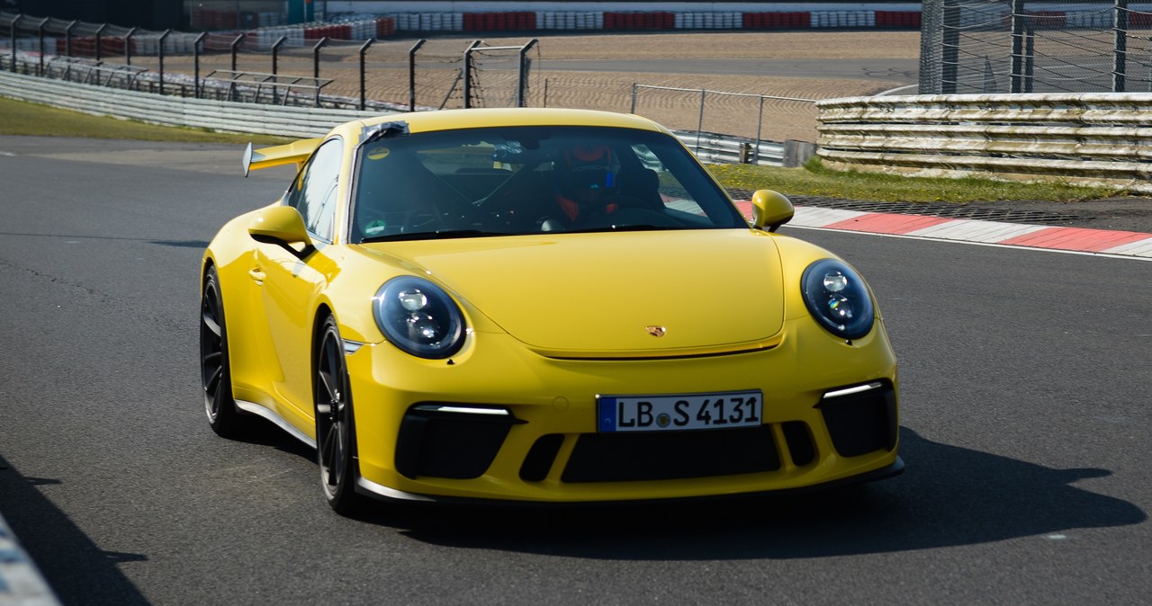 Porsche 911 GT3 na Nurburgringu /Informacja prasowa