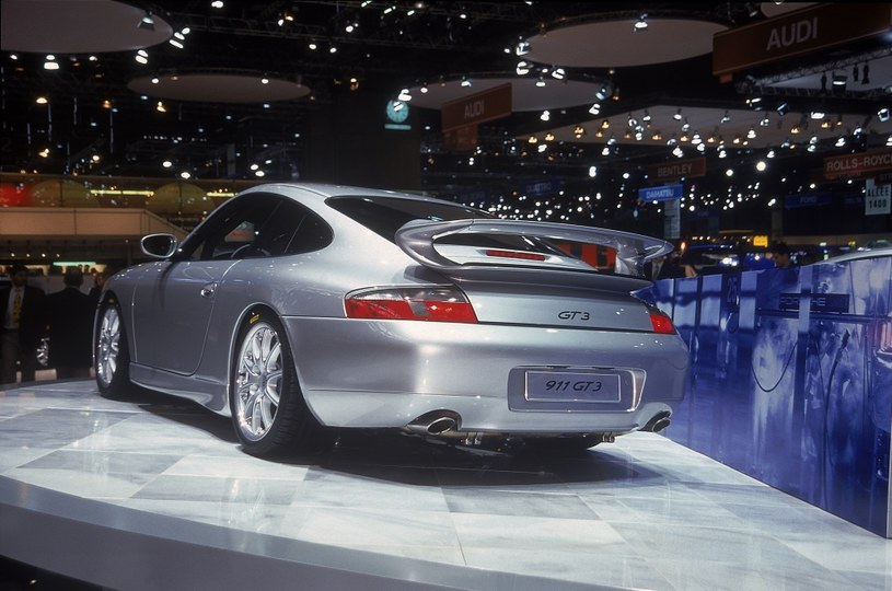 Porsche 911 GT3 pokazane 20 lat temu /Informacja prasowa