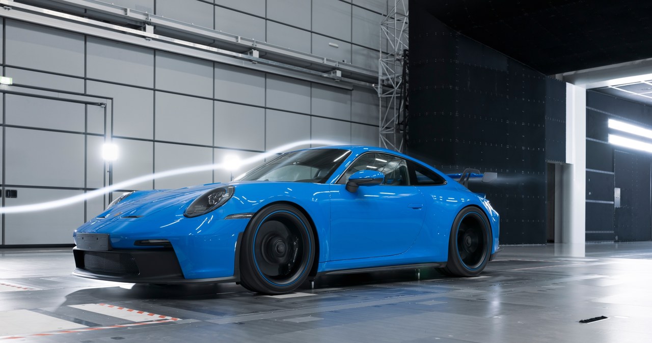 Porsche 911 GT3 w tunelu aerodynamicznym /Informacja prasowa