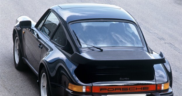 Porsche 911 Turbo z 1986 roku /Informacja prasowa