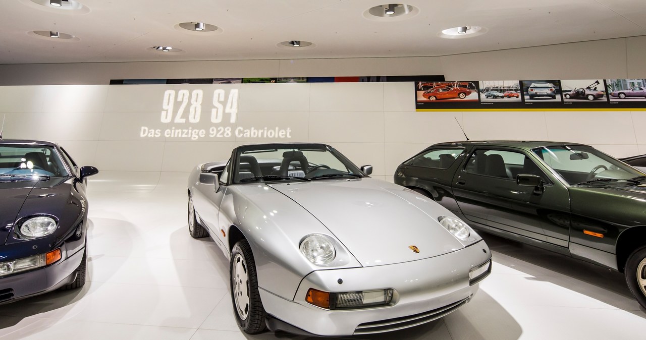 Porsche 928 S4 cabrio /Informacja prasowa