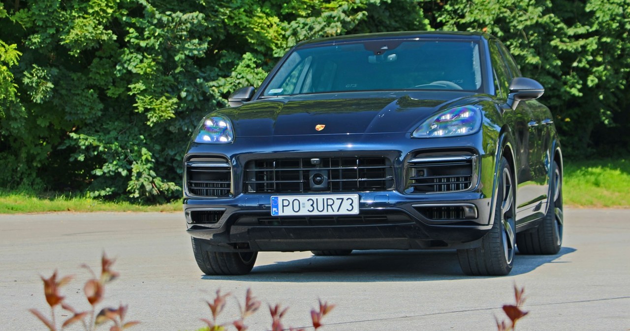 Porsche Cayenne jest obecnie bestsellerem marki /INTERIA.PL