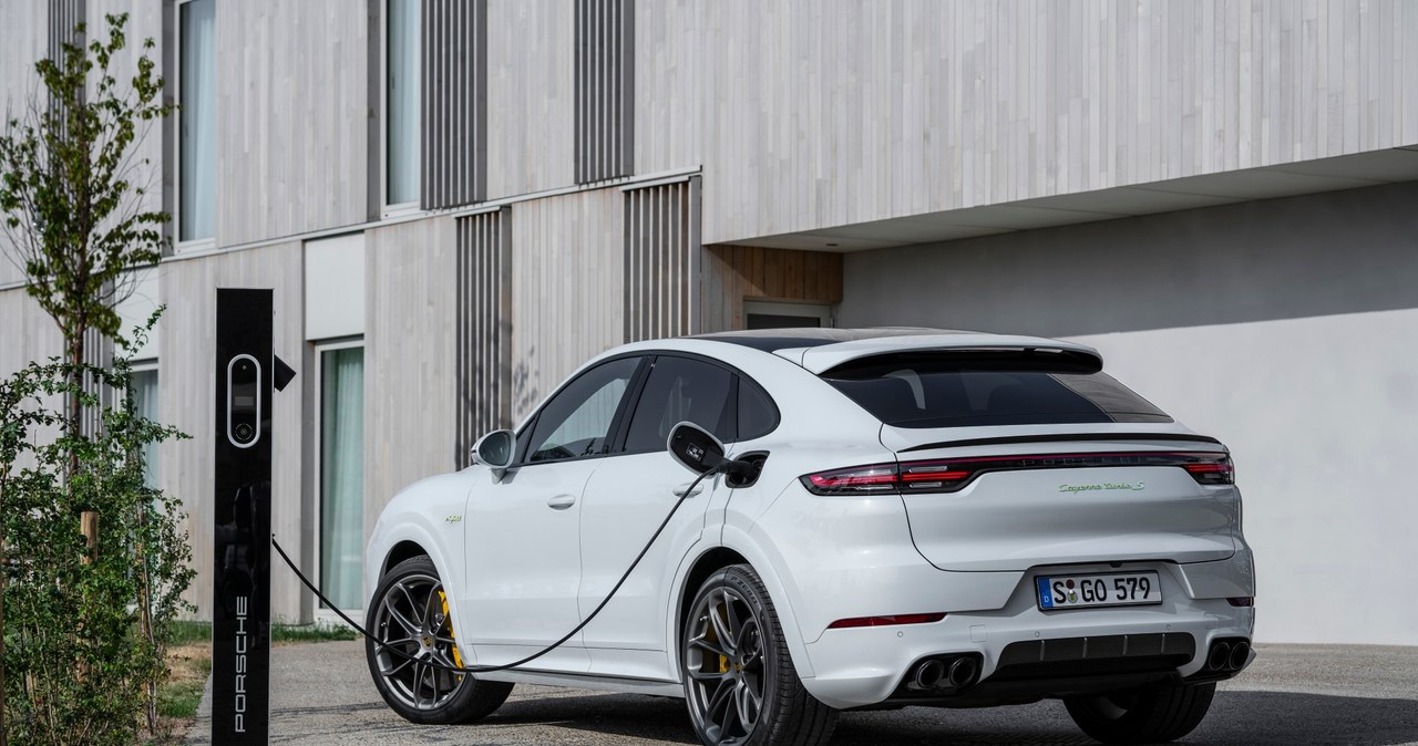 Porsche Cayenne Turbo S E-Hybrid Coupé /Informacja prasowa