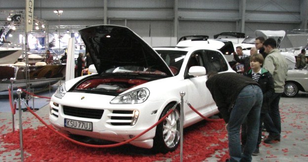 Porsche cayenne /Informacja prasowa