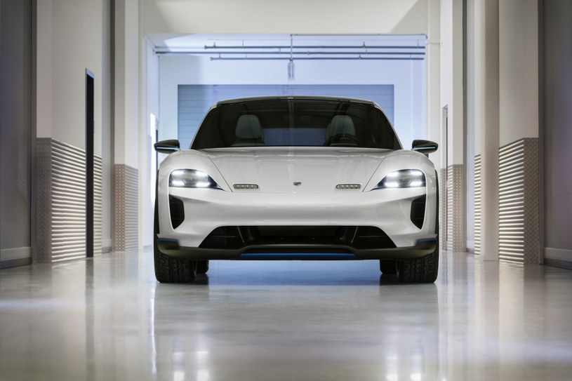 Porsche Mission E Cross Turismo /Informacja prasowa