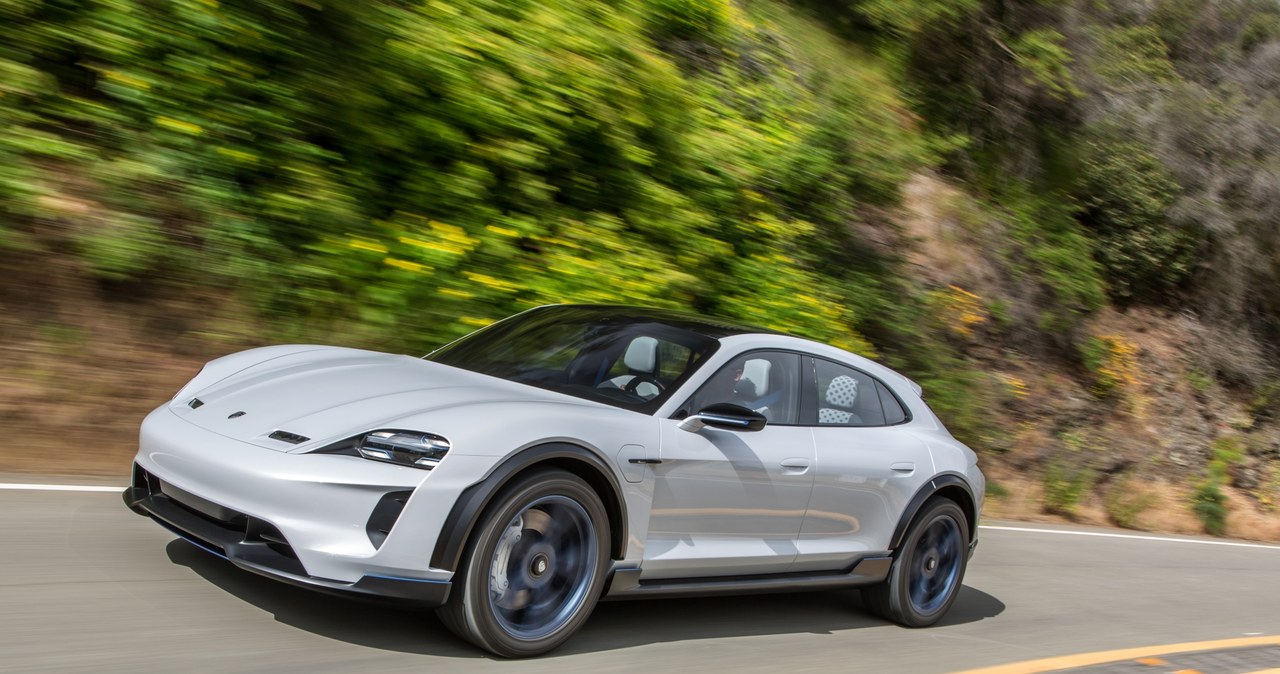 Porsche Mission E Cross Turismo /Informacja prasowa