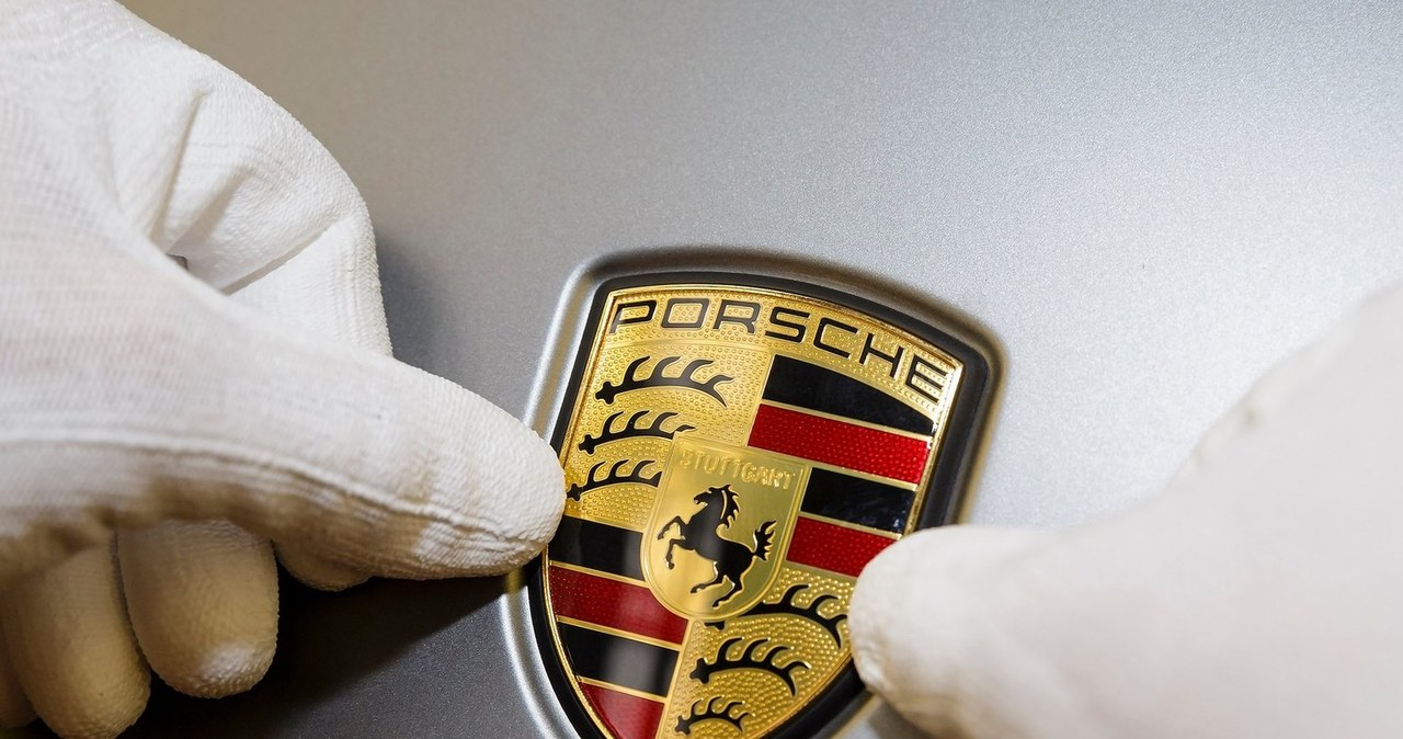 Porsche mocno odczuło skutki afery wokół Volkswagena /Informacja prasowa