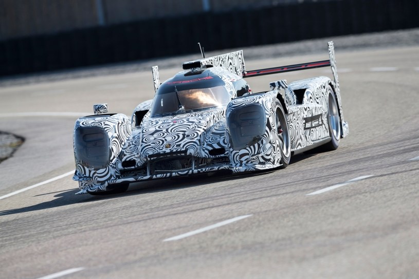 Porsche na Le Mans 24 Hours /Informacja prasowa