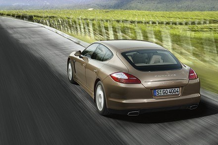 Porsche panamera 4 /Informacja prasowa