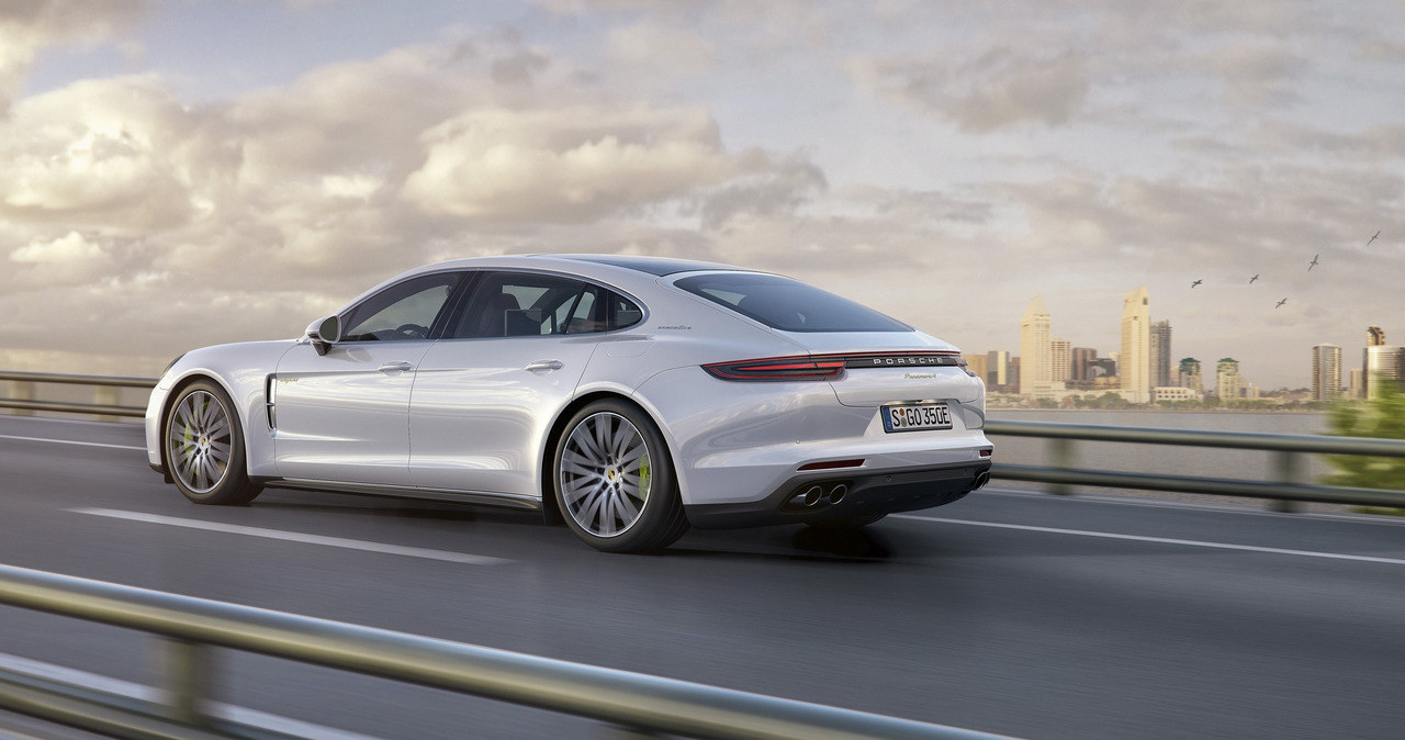 Porsche Panamera Executive /Informacja prasowa