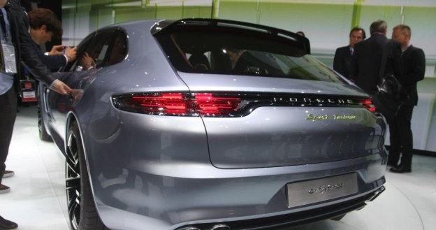 Porsche panamera sport tourismo w Paryżu /INTERIA.PL