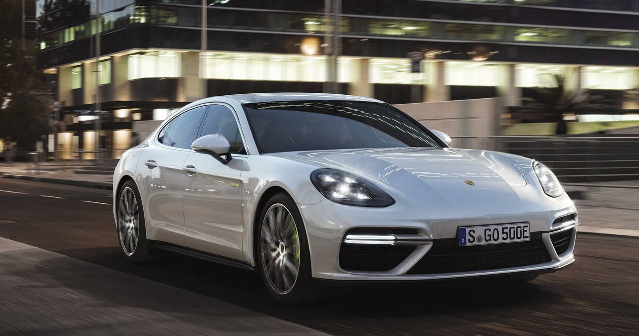 Porsche Panamera Turbo S E-Hybrid /Porsche