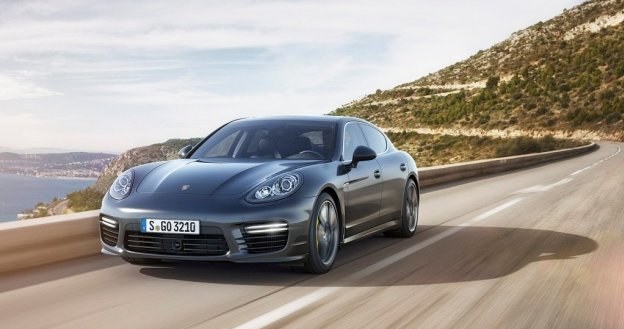 Porsche Panamera Turbo S /Porsche