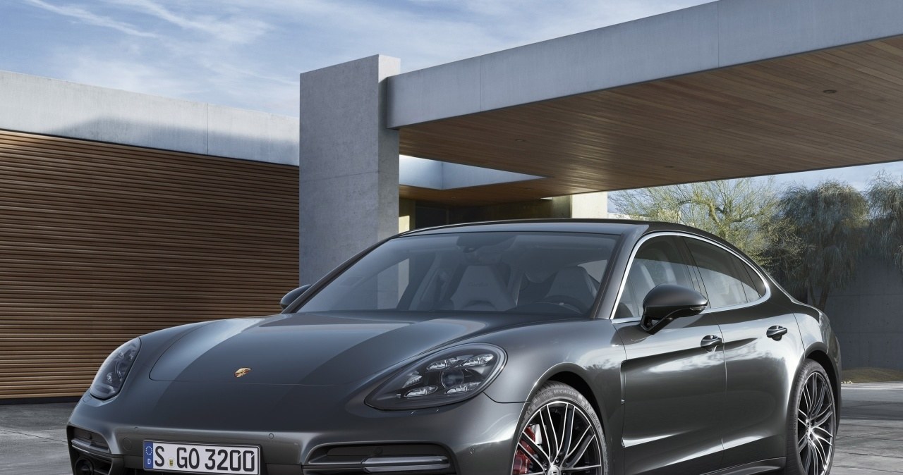 Porsche Panamera Turbo /Informacja prasowa