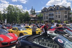 Porsche Parade