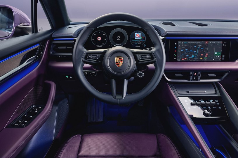 Porsche po raz pierwszy zainstalowało w urządzeniu multimedialnym system Android Automotive. Pozwala on na dostęp do usług Google oraz dodatkowych aplikacji pobieranych z wirtualnego sklepu. /Porsche /materiały prasowe