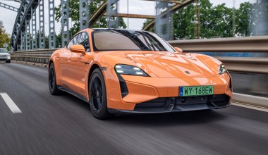 Porsche Taycan Turbo S: Fizyka płacze, gdy wciskasz gaz