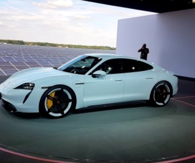 Porsche Taycan - widzieliśmy z bliska pierwsze elektryczne Porsche