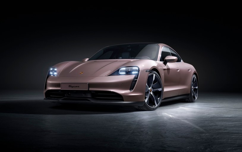 Porsche Taycan /Informacja prasowa