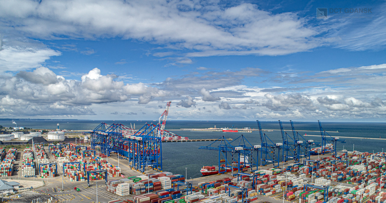 Port Gdańsk w 2021 r. był na 15 miejscu wśród największych portów kontenerowych w Europie. /Baltic Hub /materiały prasowe