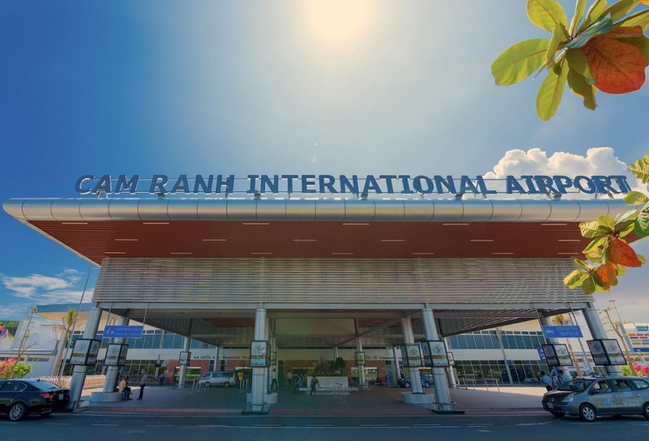 Port lotniczy Cam Ranh /Shutterstock