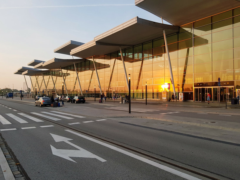 Port lotniczy Wrocław-Strachowice. /Tomasz Kawka/East News /East News